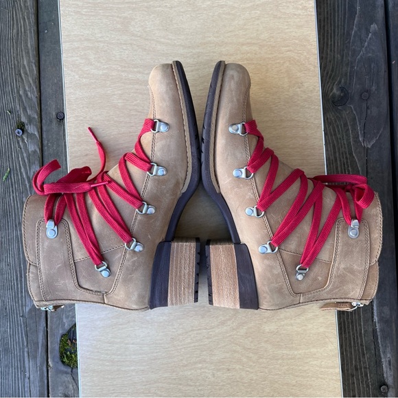 Merrell Wm’s Shiloh II Lace Up Leather Ankle Boot in Camel Sz 8 - Picture 12 of 15